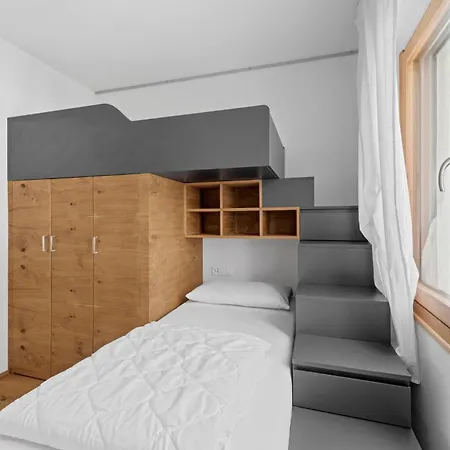 Luxury Lakeview In Center Apartment St. Moritz